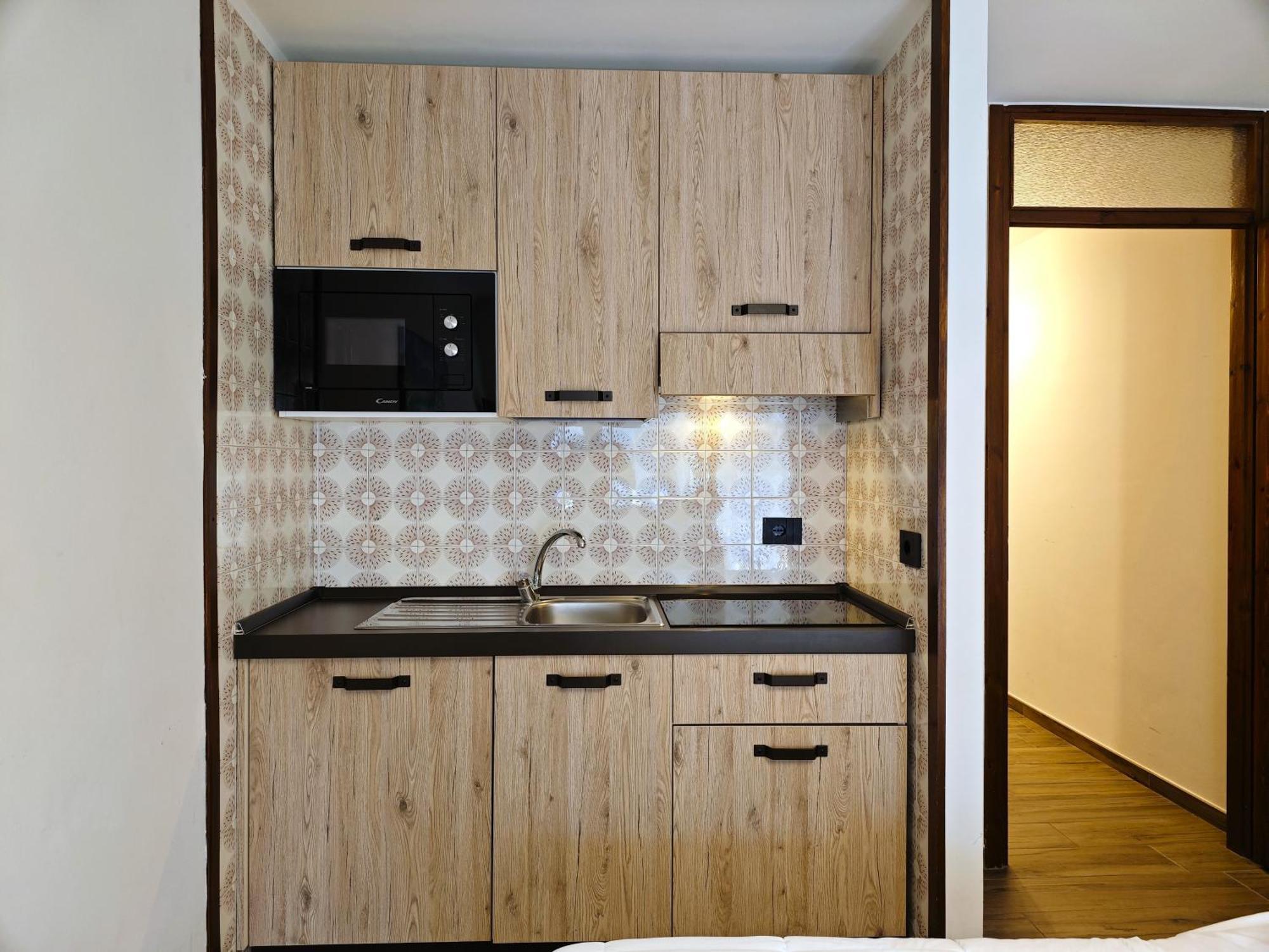 Hostdomus - City Center Apartment Colle Sestriere Exterior photo